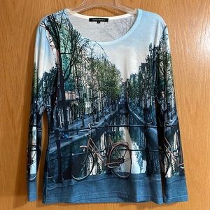 Compliments Bicycle Top